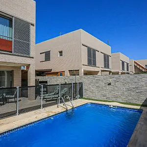 Mas Den Reig Only Families Villa